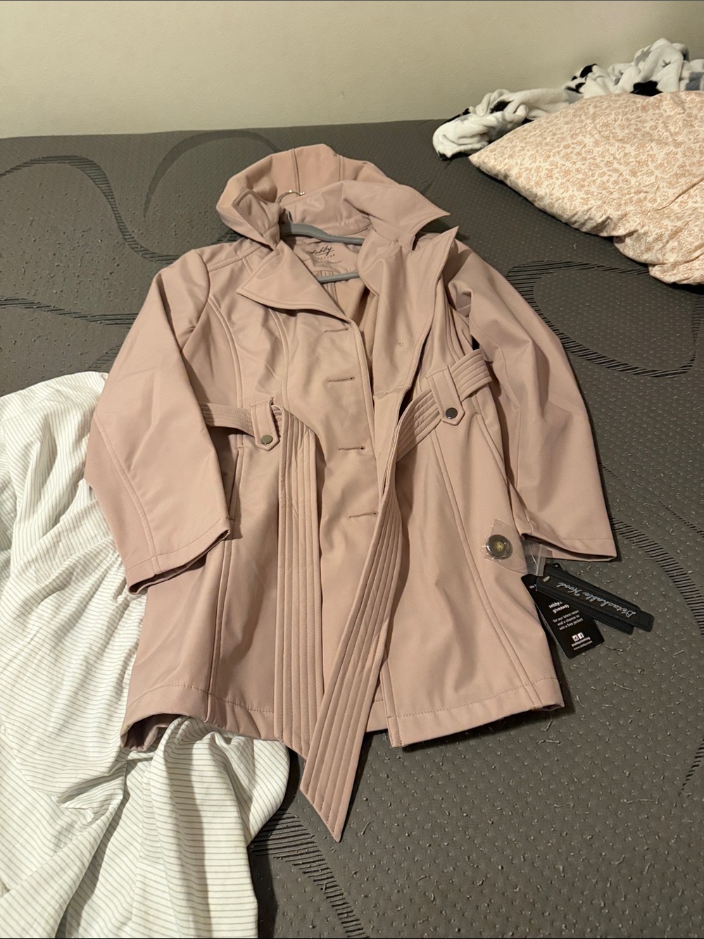 Women’s Light Pink Hooded Trench Coat